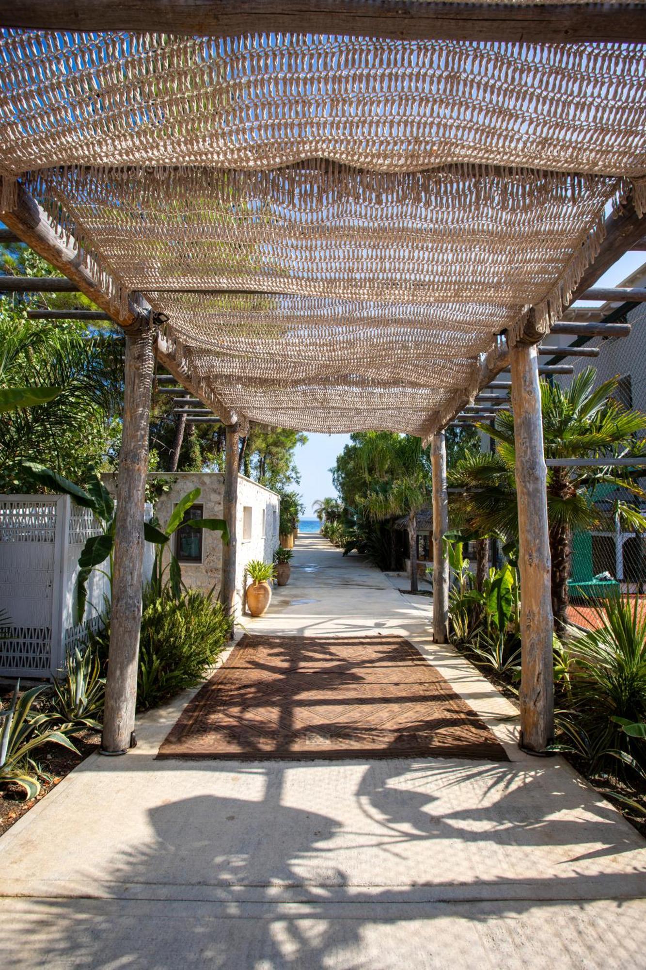 Mako Sea & Suites Pefkochori Extérieur photo